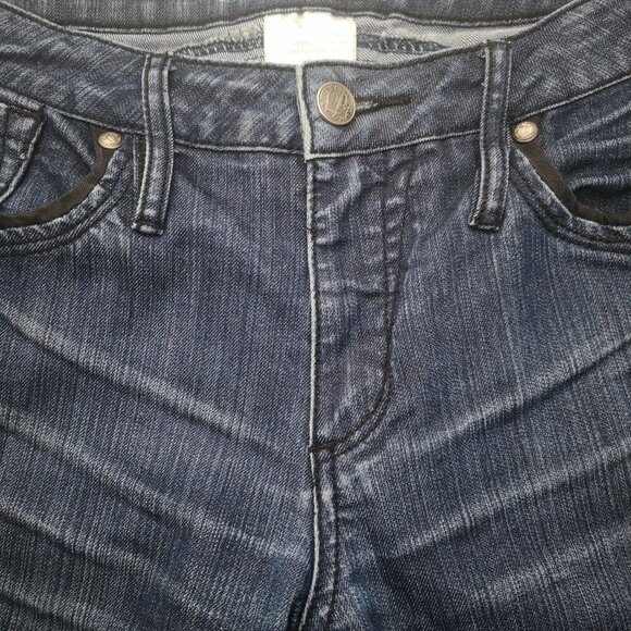 Pashu by Parasuco Ladies Size 10 Medium Wash Straight Leg Blue Jeans - Picture 6 of 14